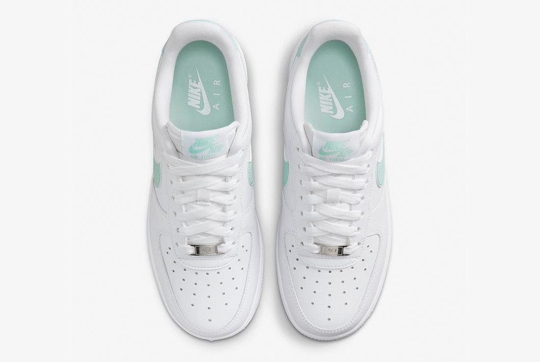 Nike Air Force 1 Low "Jade Ice"