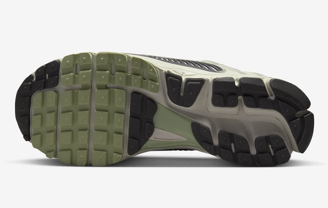 Nike Zoom Vomero 5 "Cobblestone"