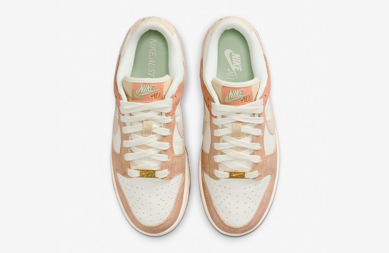 Nike Dunk Low "Australia"