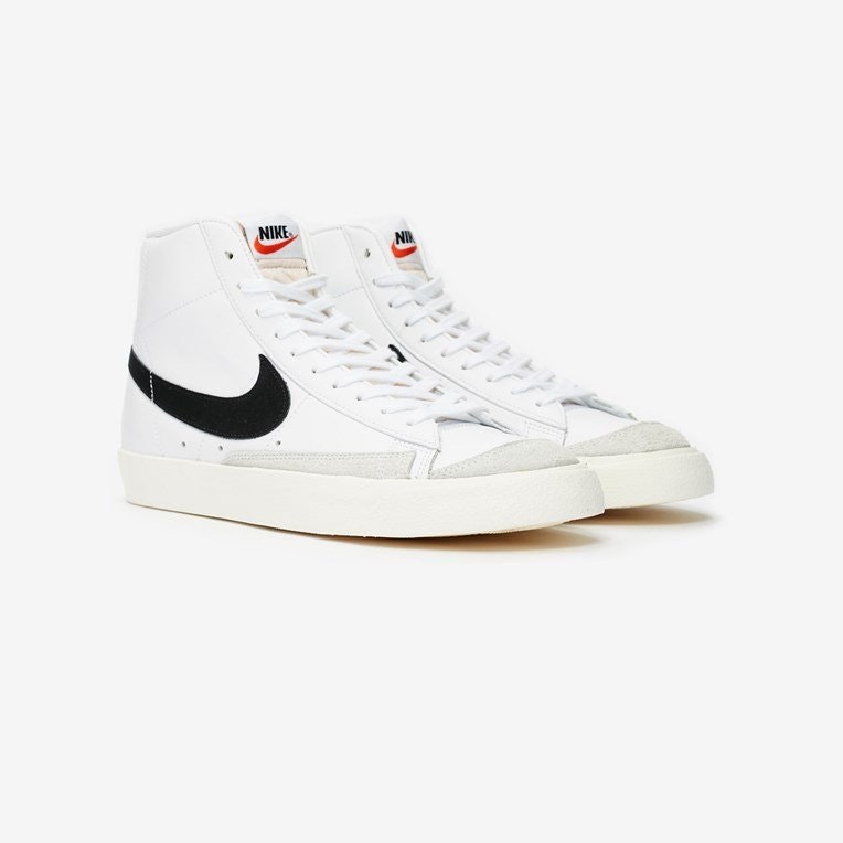 Nike Blazer Mid 77 VNTG (White/Black)