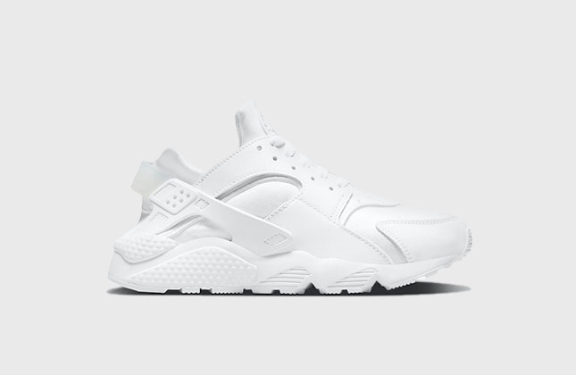 Nike Air Huarache Wmns "Triple White" Nike Air Huarache Wmns "Triple White"