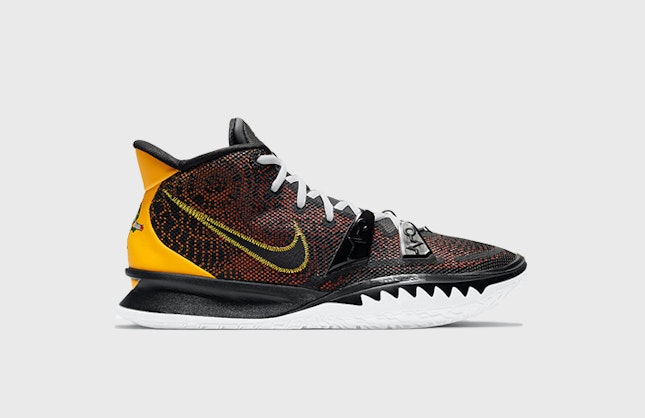 Nike Kyrie 7 "Raygun"
