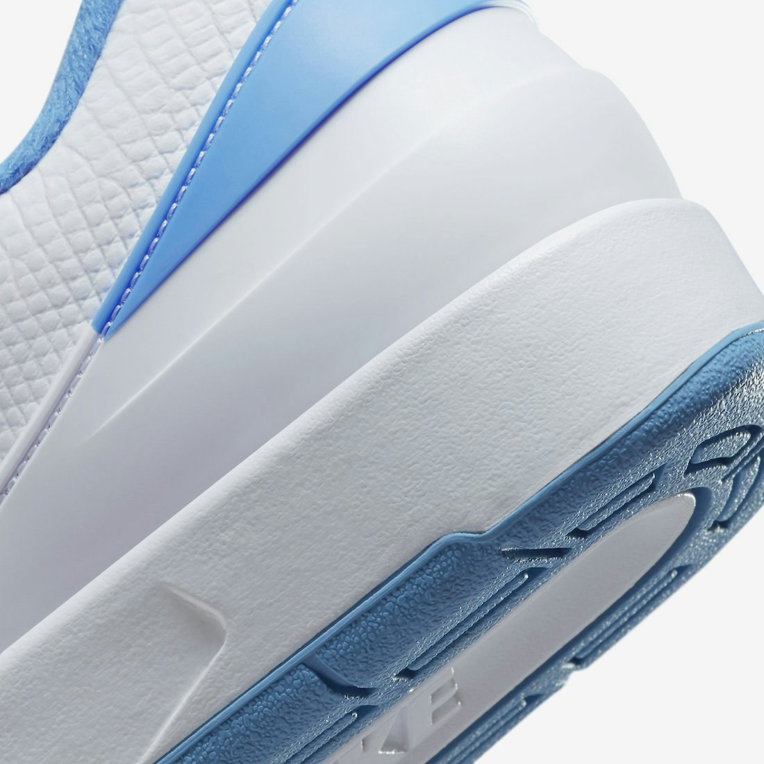 Air Jordan 2 Low "UNC"