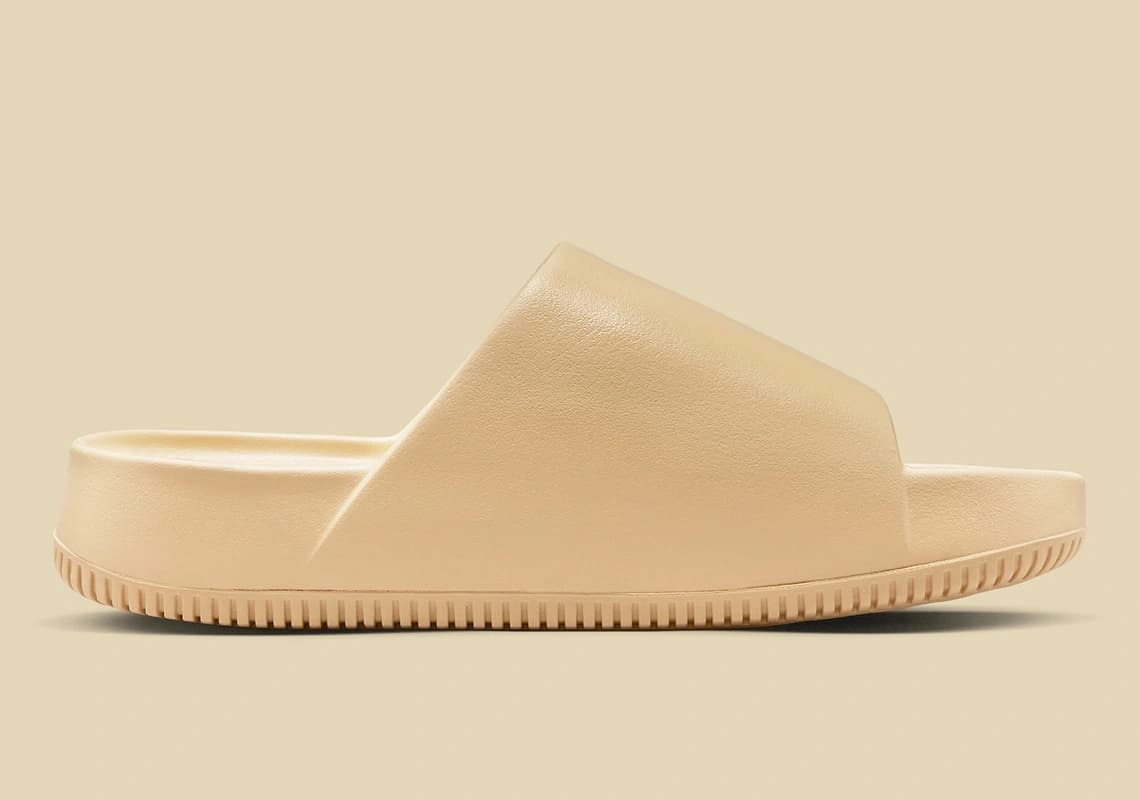 Nike Calm Slide 