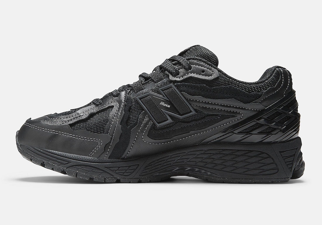 New Balance 1906R "Protection Pack" (Black)