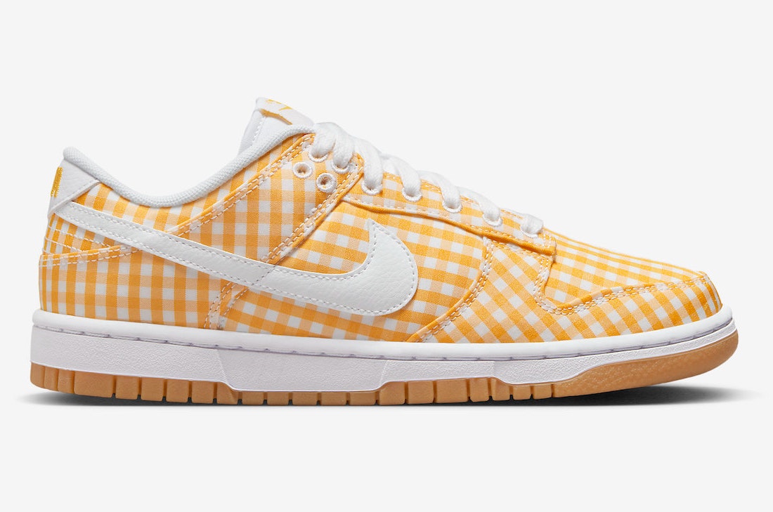 Nike Dunk Low "Yellow Gingham"