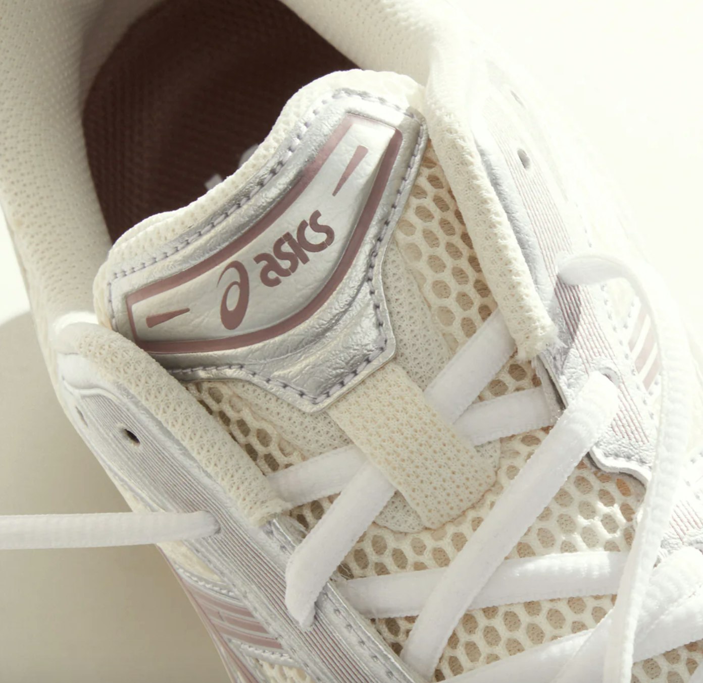 Kith x Asics Gel-Kayano 14 "Vintage Tech" (Cream Antler)
