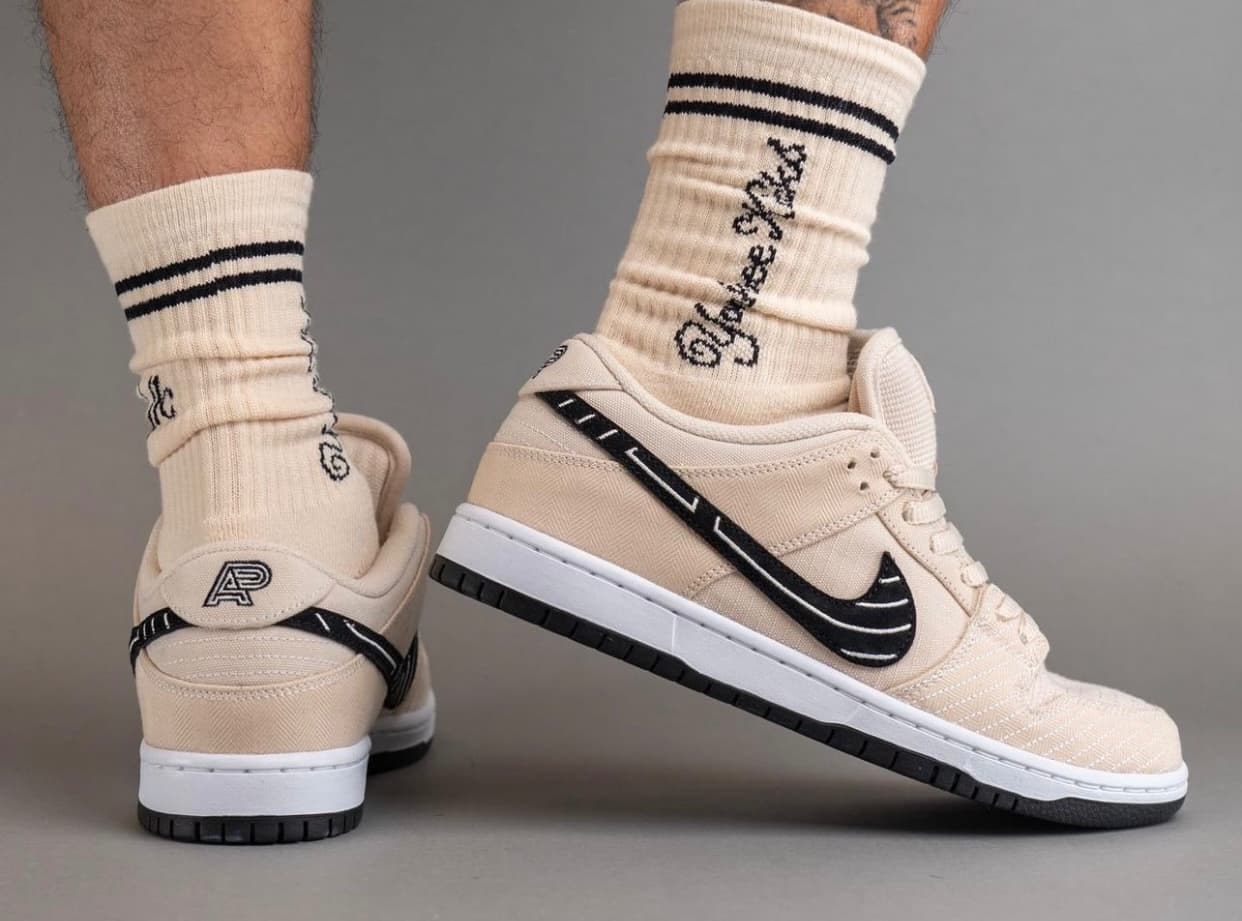 Albino & Preto x Nike SB Dunk Low