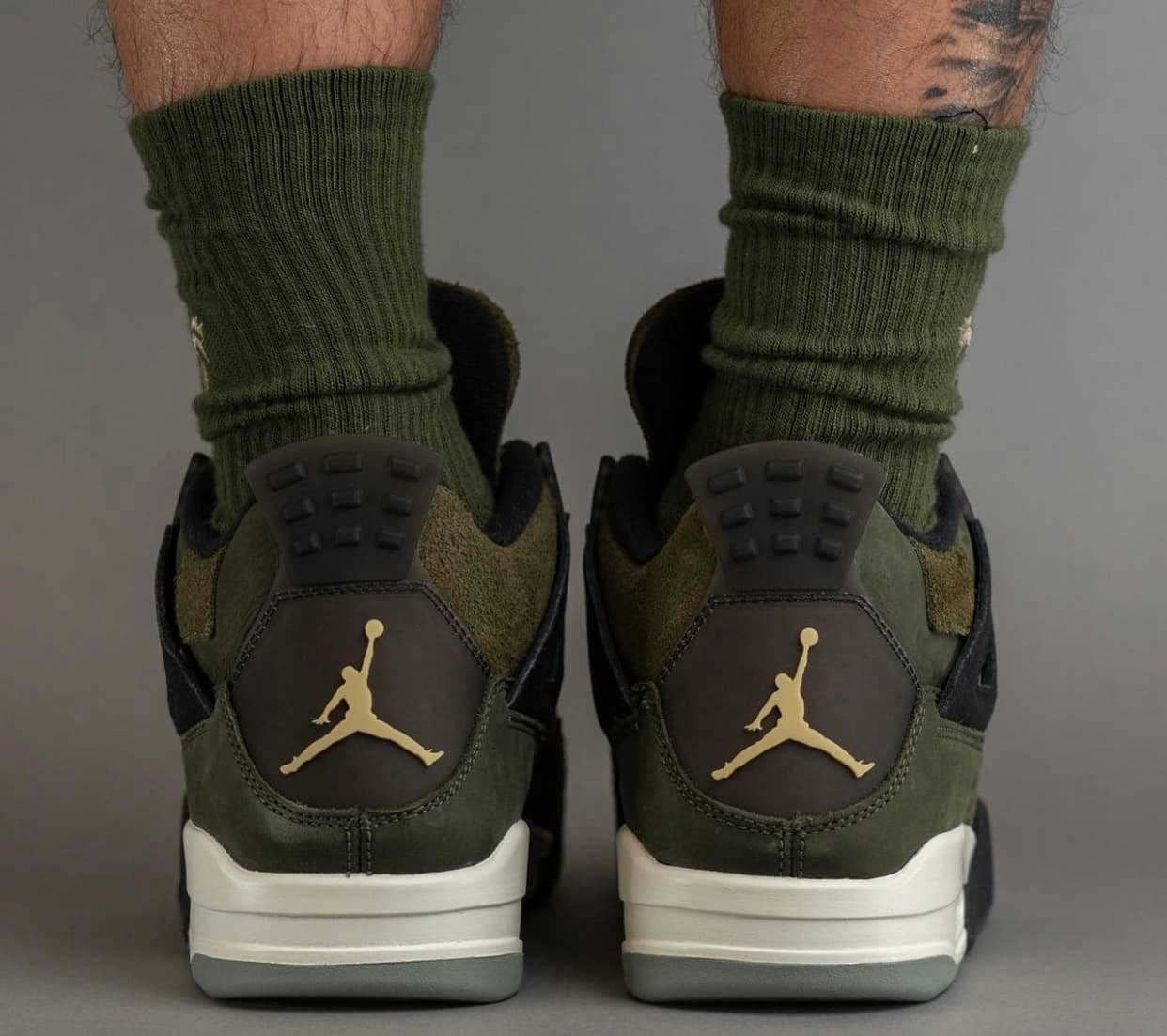 Air Jordan 4 SE Craft “Medium Olive”