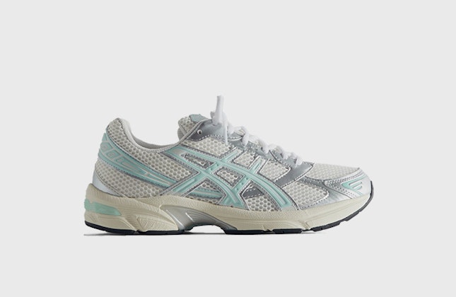 Kith x Asics Gel-1130 "Vintage Tech" (Starlight Blue) Kith x Asics Gel-1130 "Vintage Tech" (Starlight Blue)