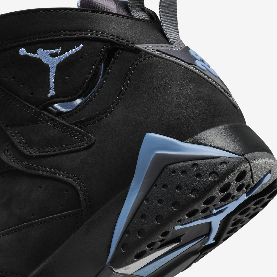 Air Jordan 7 "Chambray"