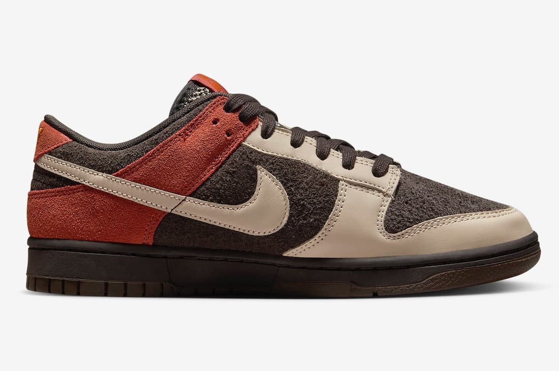 Nike Dunk Low "Red Panda"