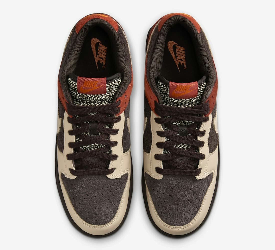 Nike Dunk Low "Red Panda"