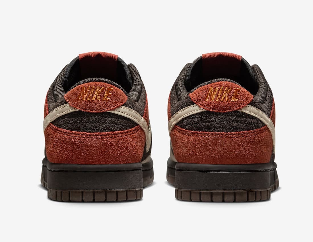 Nike Dunk Low "Red Panda"