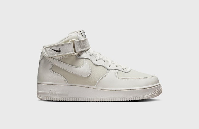 Nike Air Force 1 Mid "Light Bone"