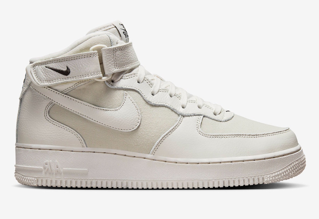 Nike Air Force 1 Mid "Light Bone"