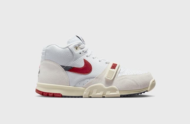 Nike Air Trainer 1 "Chicago Split" Nike Air Trainer 1 "Chicago Split"