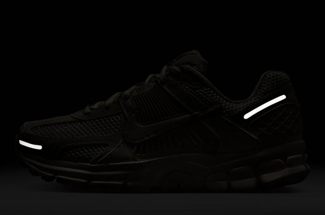 Nike Zoom Vomero 5 "Sail"