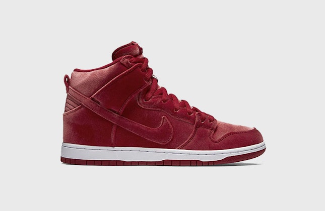 Nike SB Dunk High "Red Velvet" Nike SB Dunk High "Red Velvet"