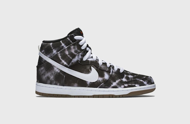 Nike SB Dunk High "Tie Dye Black" Nike SB Dunk High "Tie Dye Black"