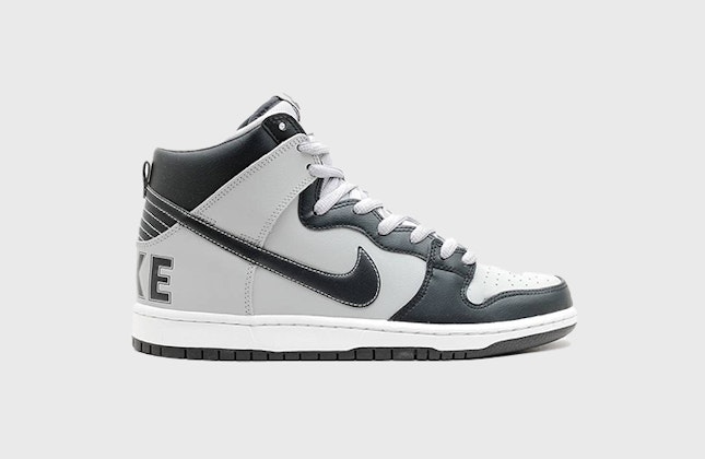 Georgetown x Nike SB Dunk High "Hoyas" Georgetown x Nike SB Dunk High "Hoyas"