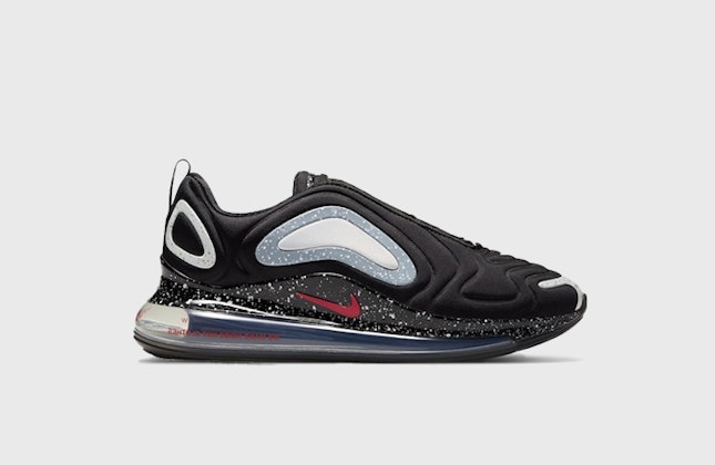 Undercover x Nike Air Max 720 "Black" Undercover x Nike Air Max 720 "Black"