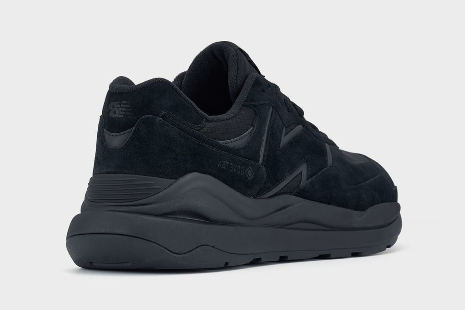 Comme des garçons new balance 57/40 20210930094349-0.webp