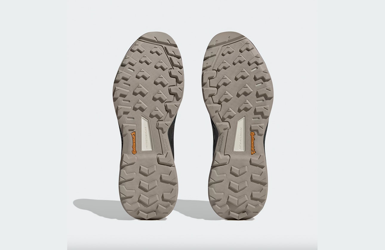 Norse Projects x adidas Skychaser 2.0 Terrex "Core Black"