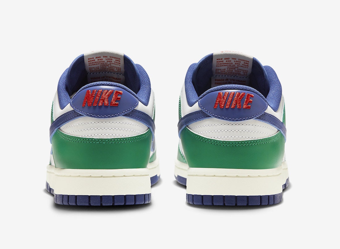 Nike Dunk Low "Gorge Green"