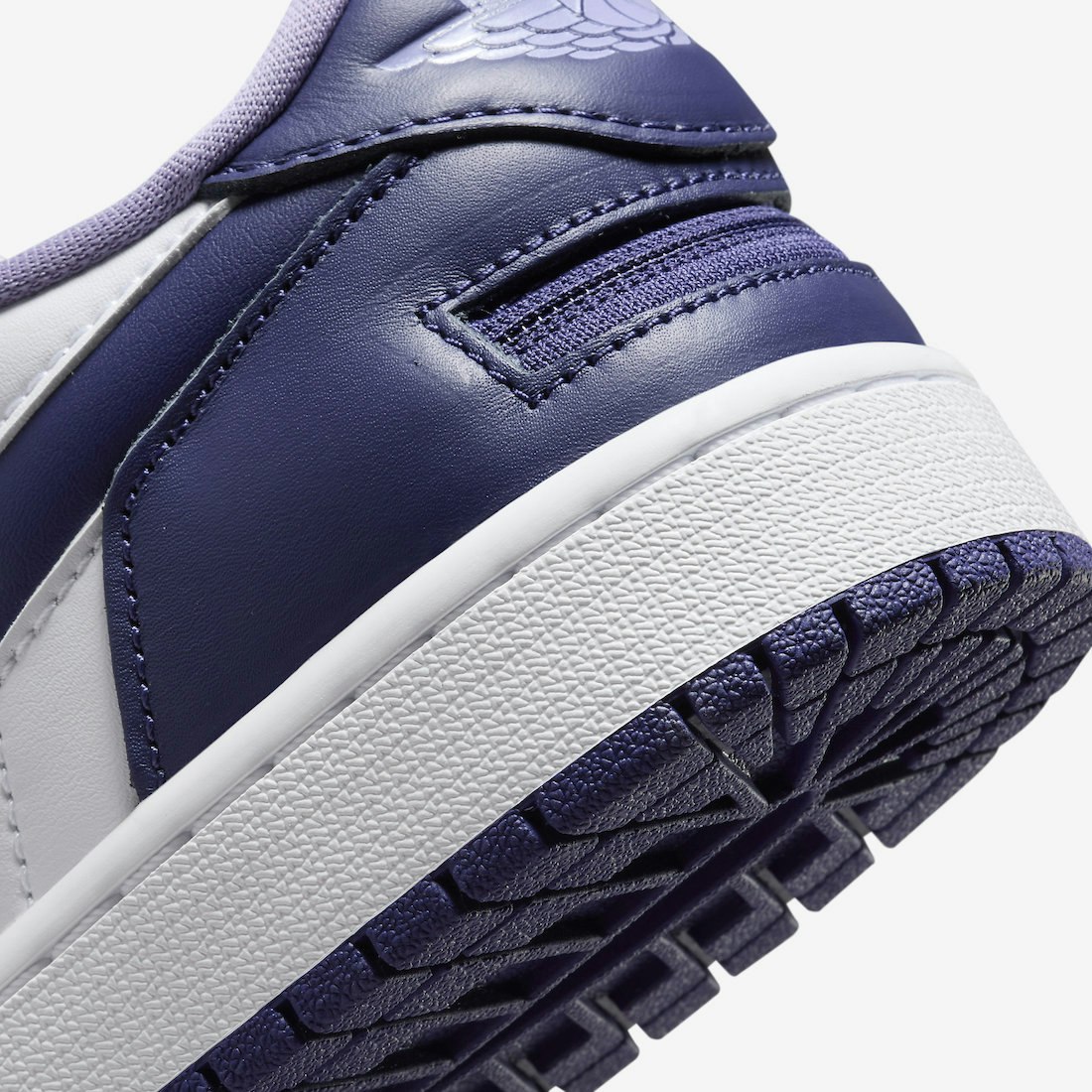 Air Jordan 1 Low FlyEase "Sky J Purple"