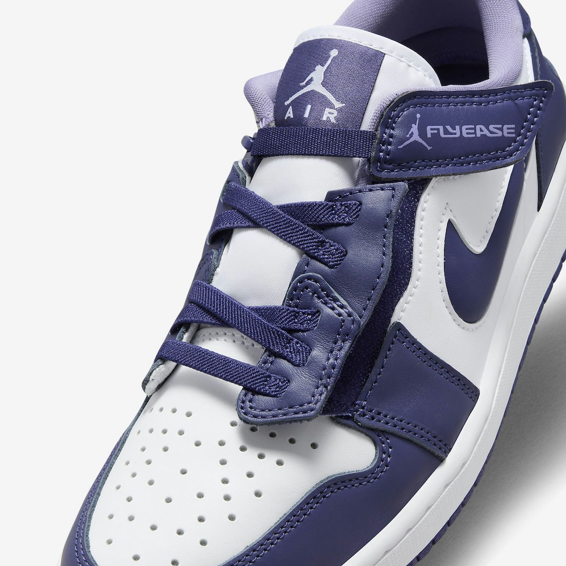 Air Jordan 1 Low FlyEase "Sky J Purple"
