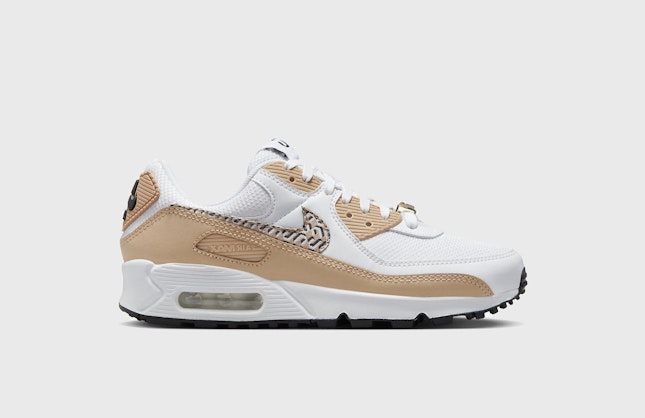 Nike Air Max 90 "United in Victory"