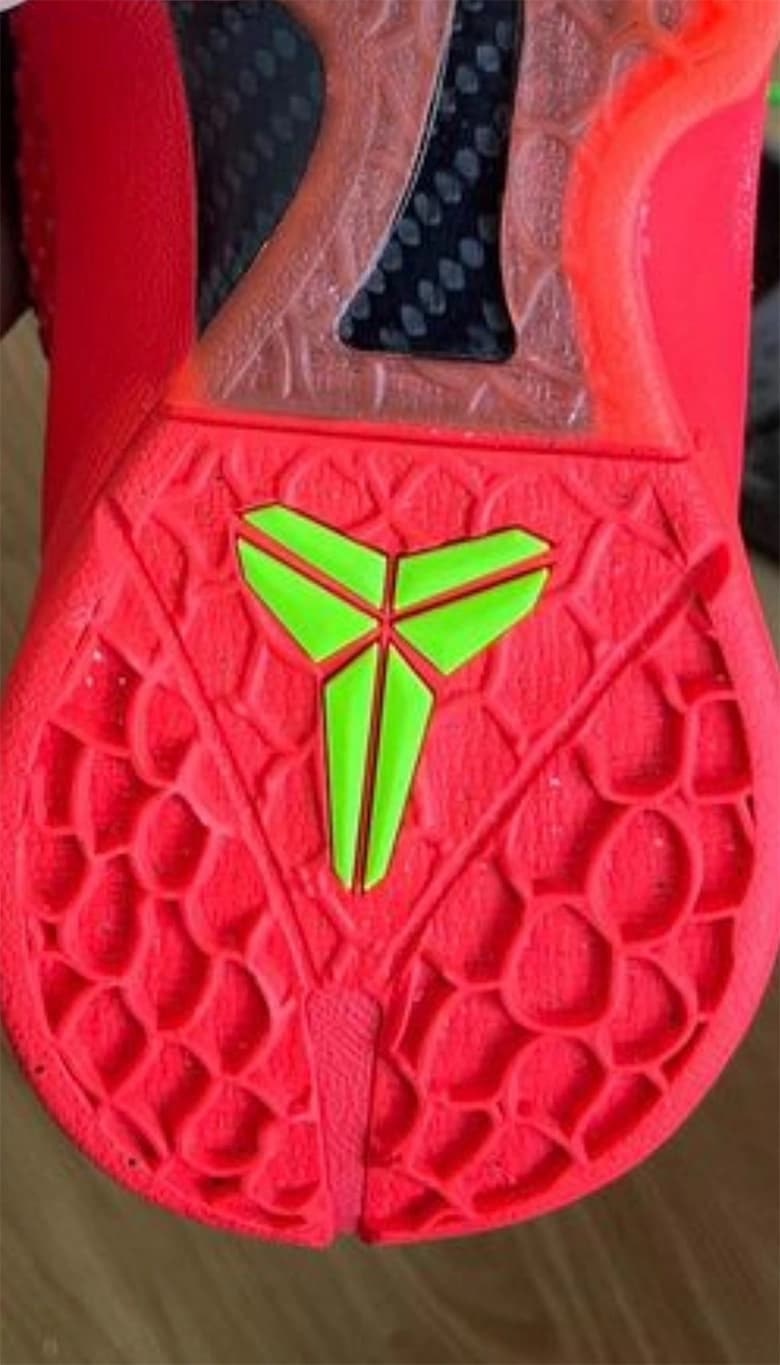 Nike Kobe 6 Protro "Reverse Grinch"