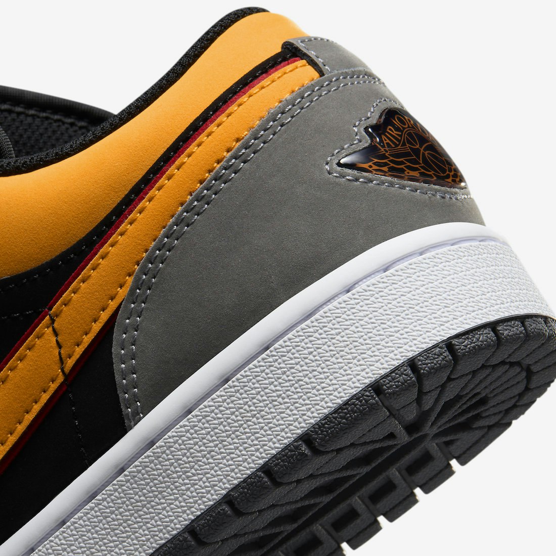 Air Jordan 1 Low "Vivid Orange"