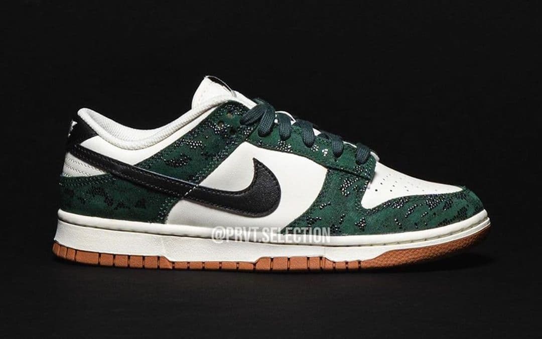 Nike Dunk Low WMNS "Green Snake"