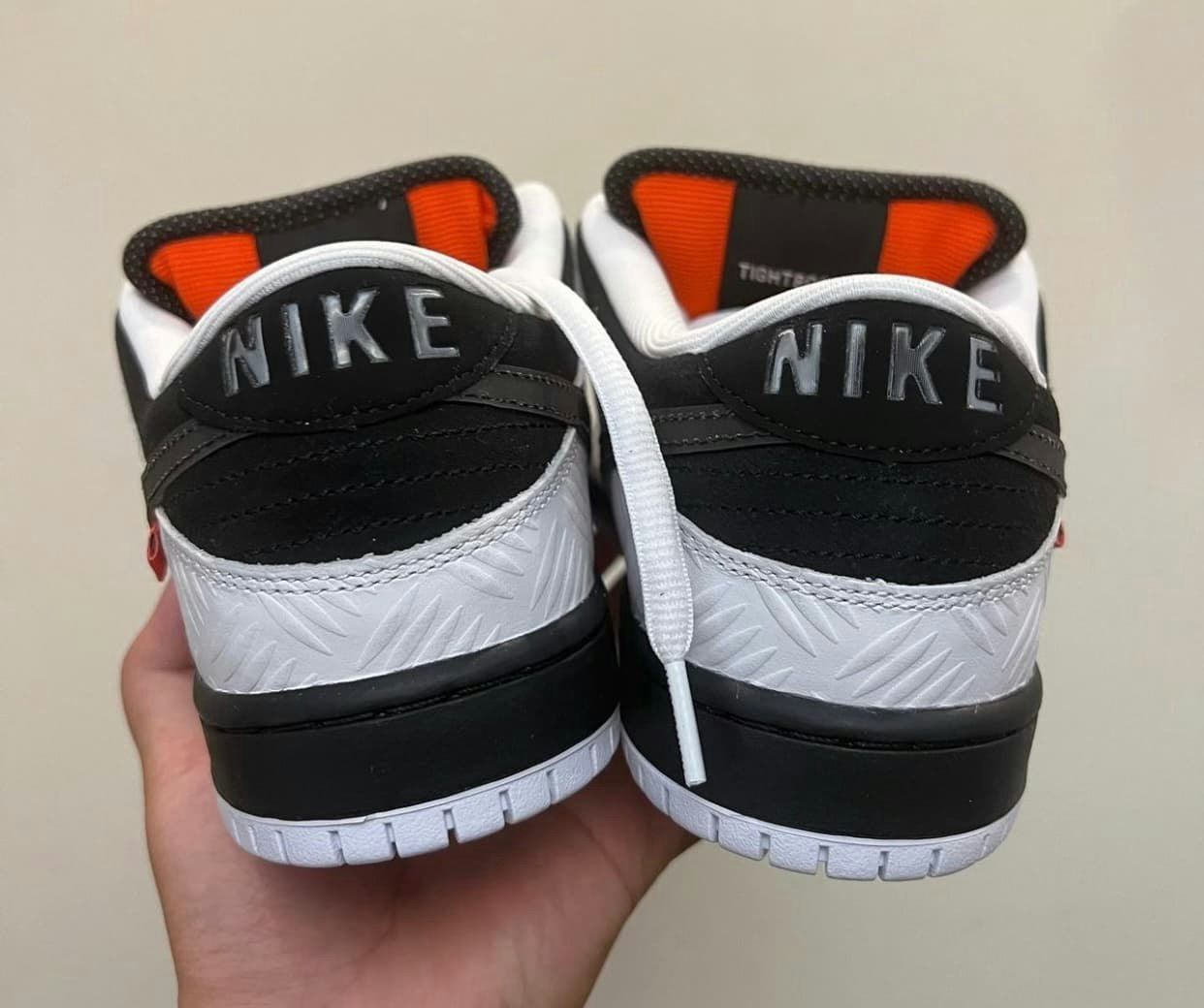 Nike SB Dunk Low x Tightbooth