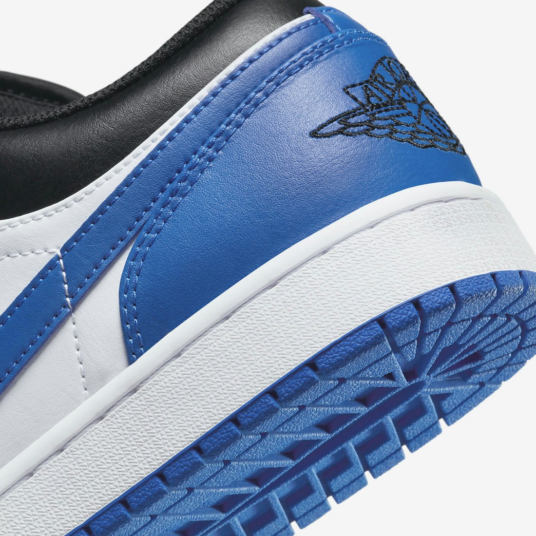 Air Jordan 1 Low "Royal Toe"
