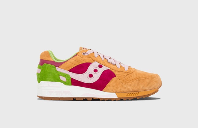 END. x Saucony Shadow 5000 "Burger"