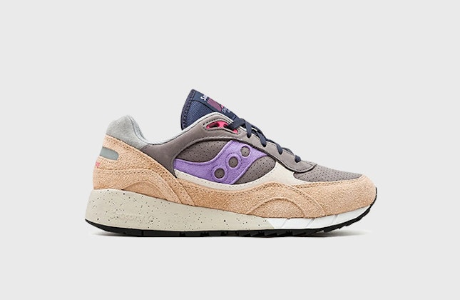 SNS x Saucony Shadow 6000 "Khaki" SNS x Saucony Shadow 6000 "Khaki"