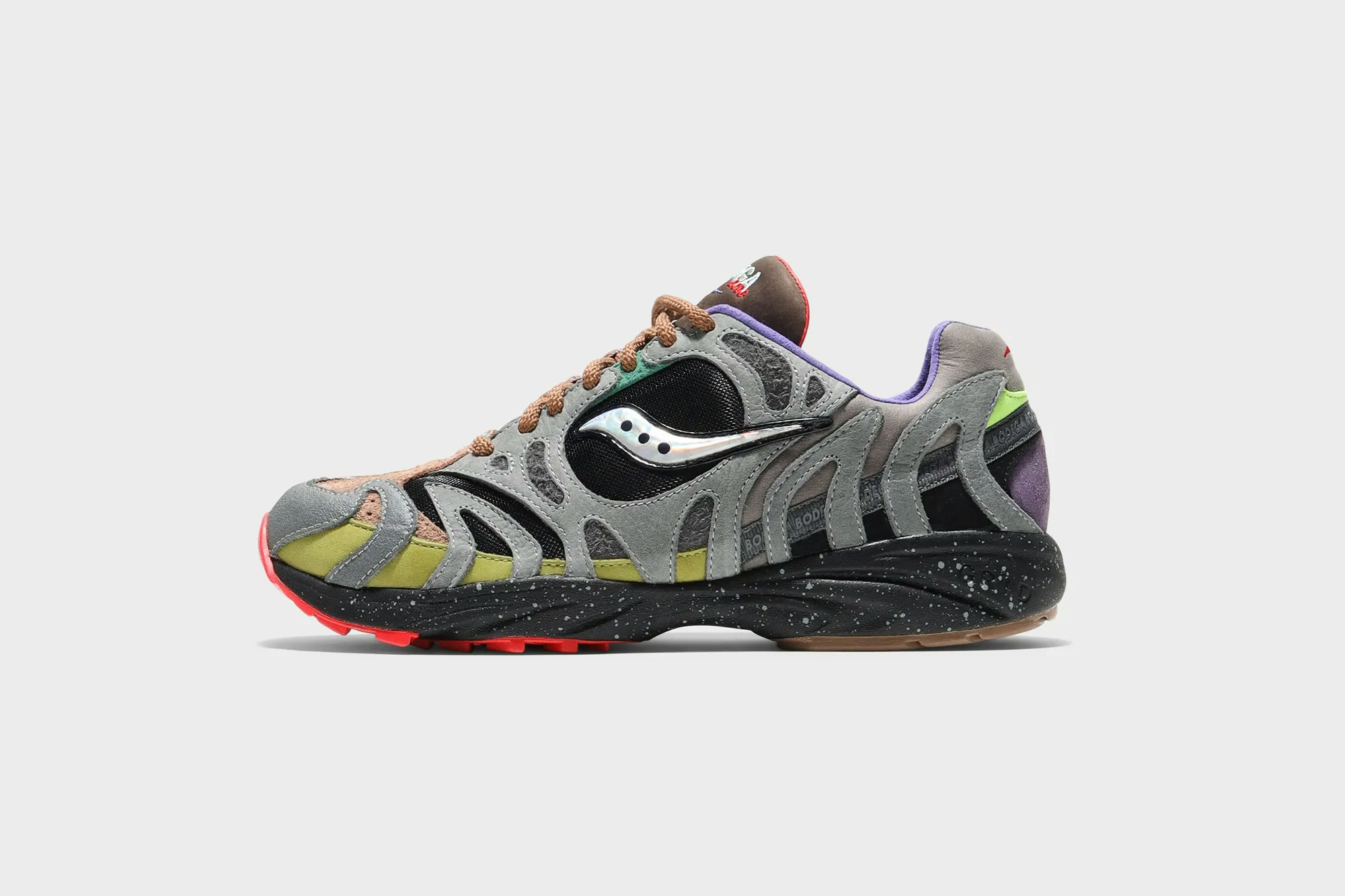 Bodega x Saucony Grid Azura 2000 "Ever Ready"