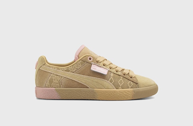 Dapper Dan x Puma Clyde "Rose Dust"  Dapper Dan x Puma Clyde "Rose Dust"