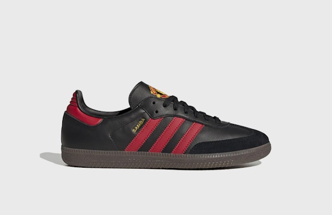 Manchester United x adidas Samba "Core Black"