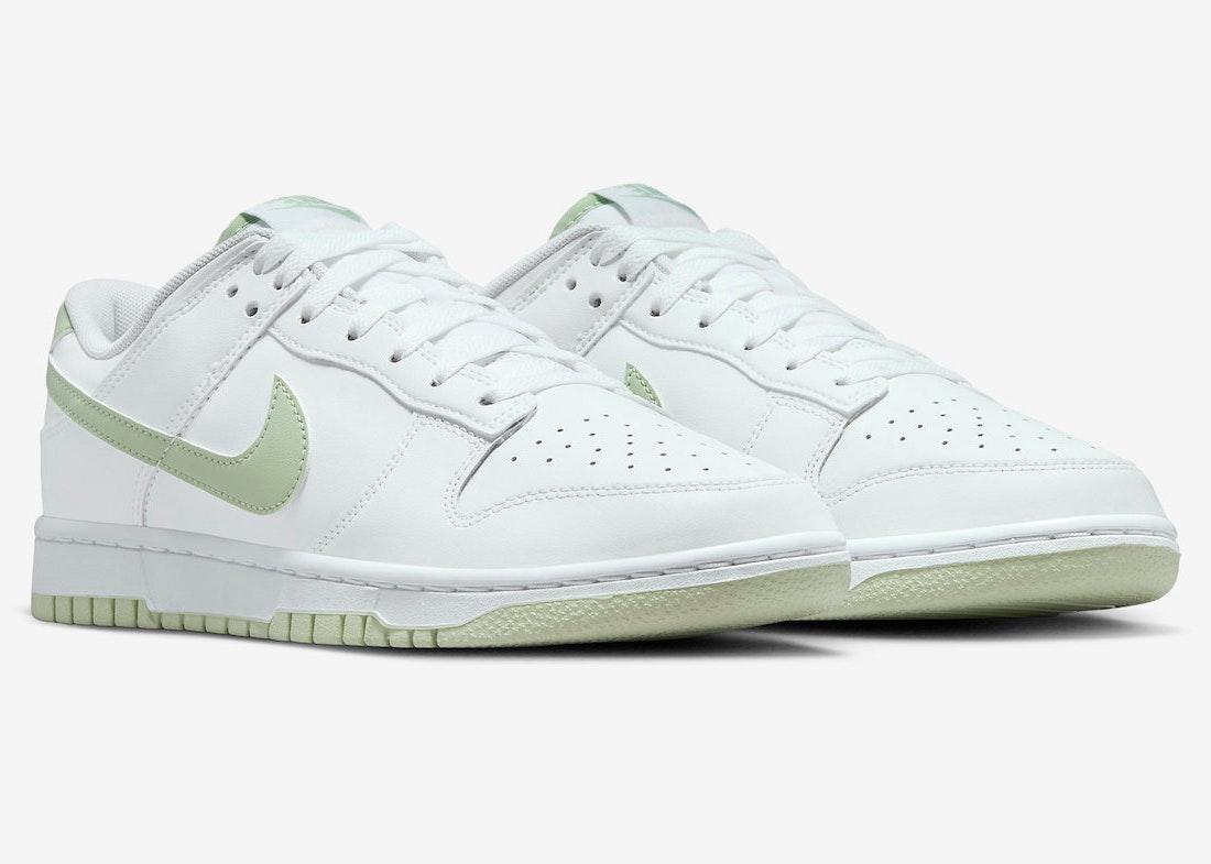 Nike Dunk Low "Honeydew"