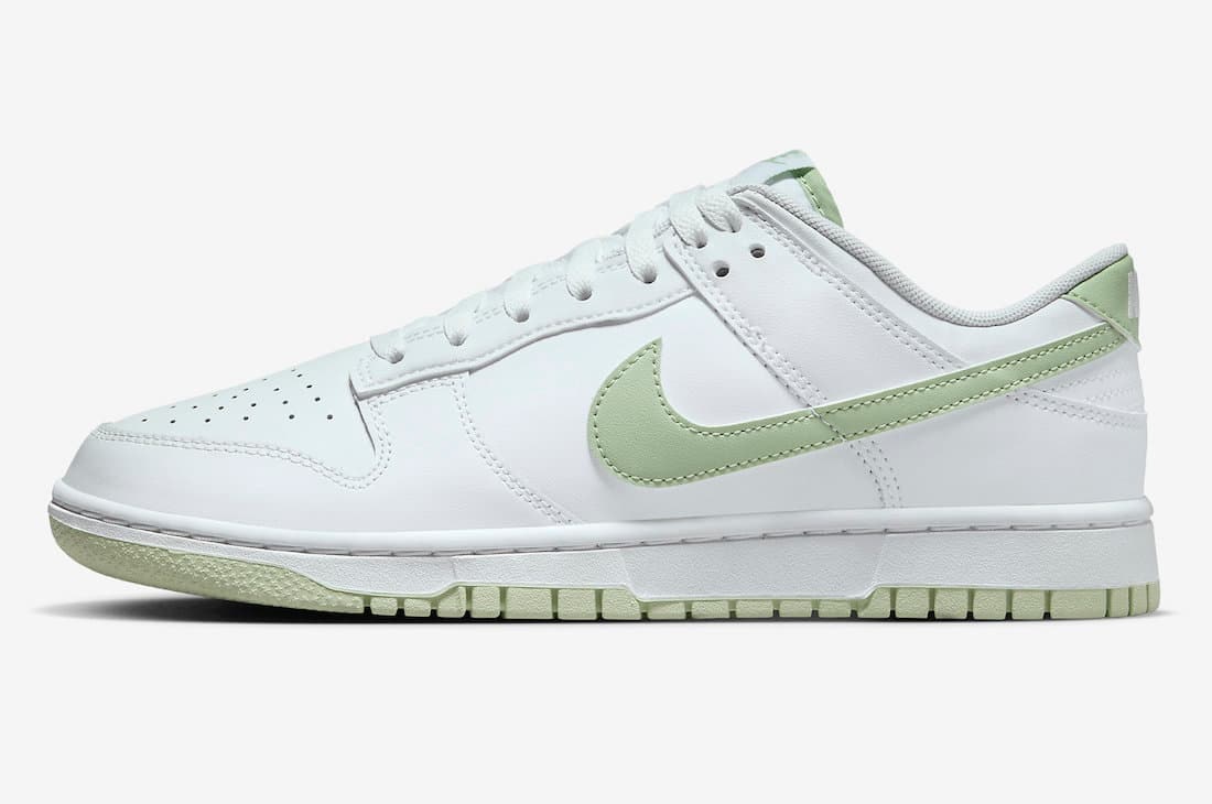 Nike Dunk Low "Honeydew"