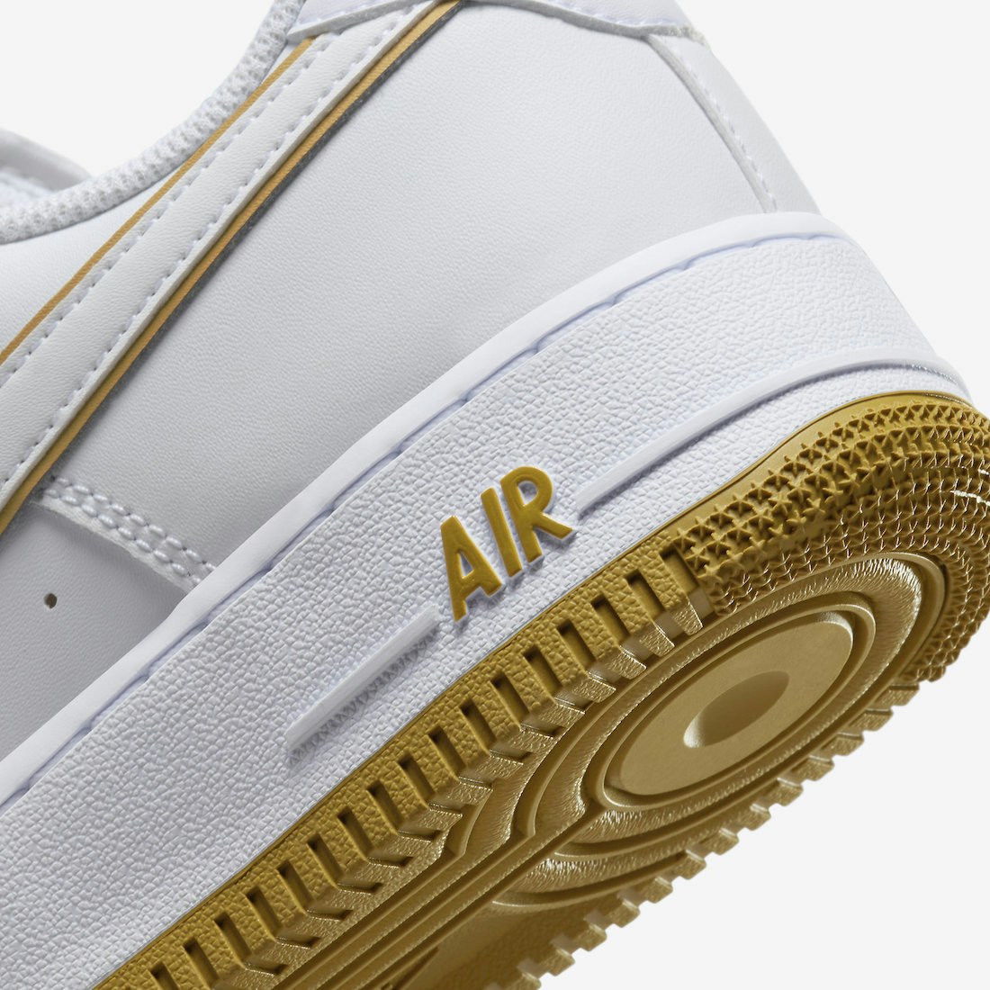 Nike Air Force 1 Low "Bronzine"