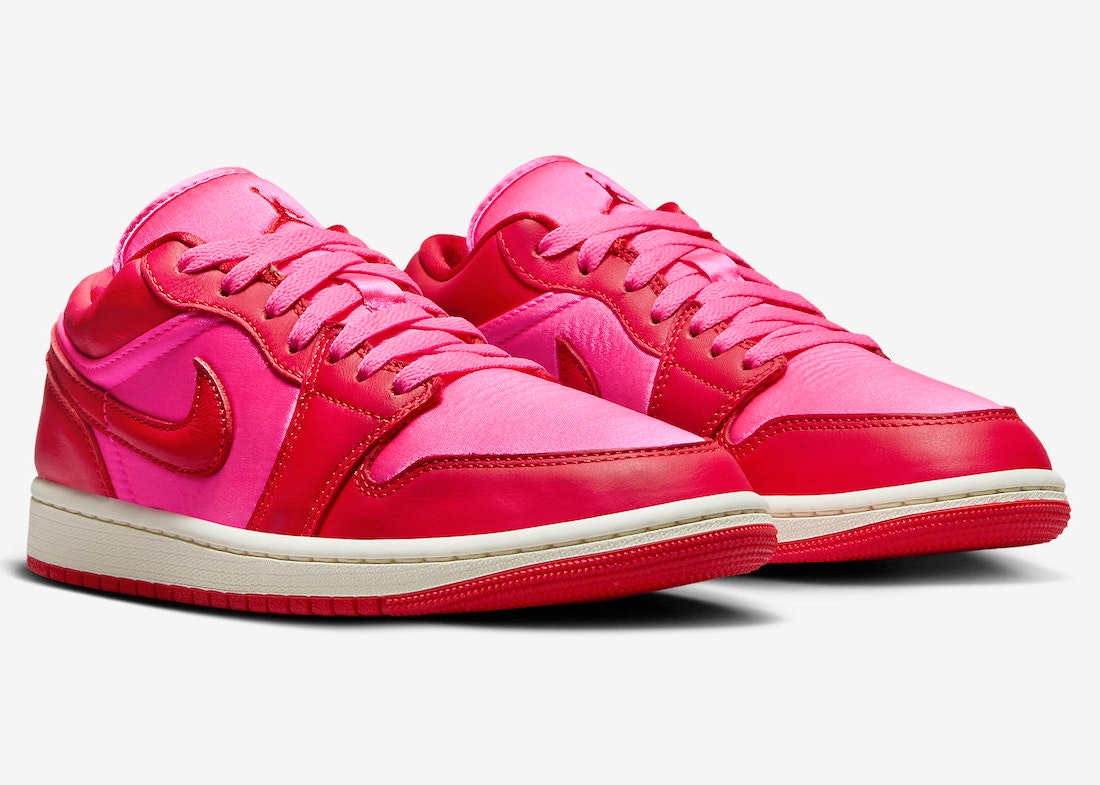 Air Jordan 1 Low SE "Pink Blast"