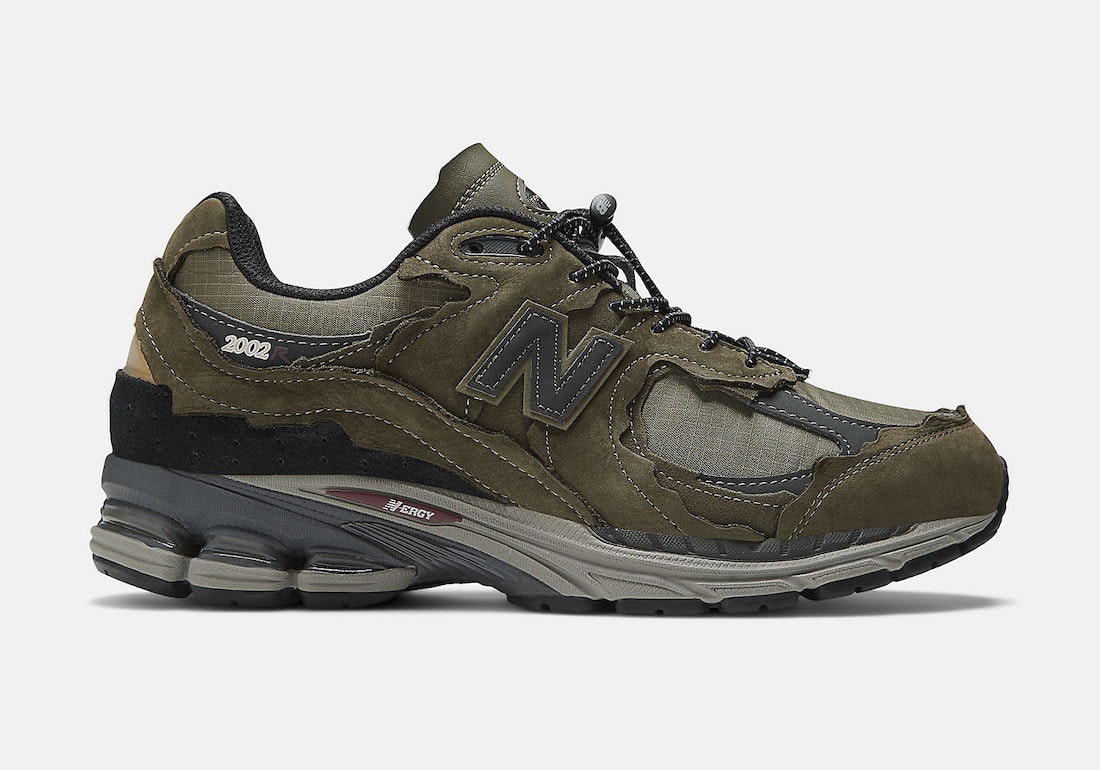 New Balance 2002R "Protection Pack" (Dark Moss)