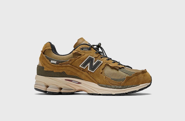 New Balance 2002R "Protection Pack" (High Desert) New Balance 2002R "Protection Pack" (High Desert)
