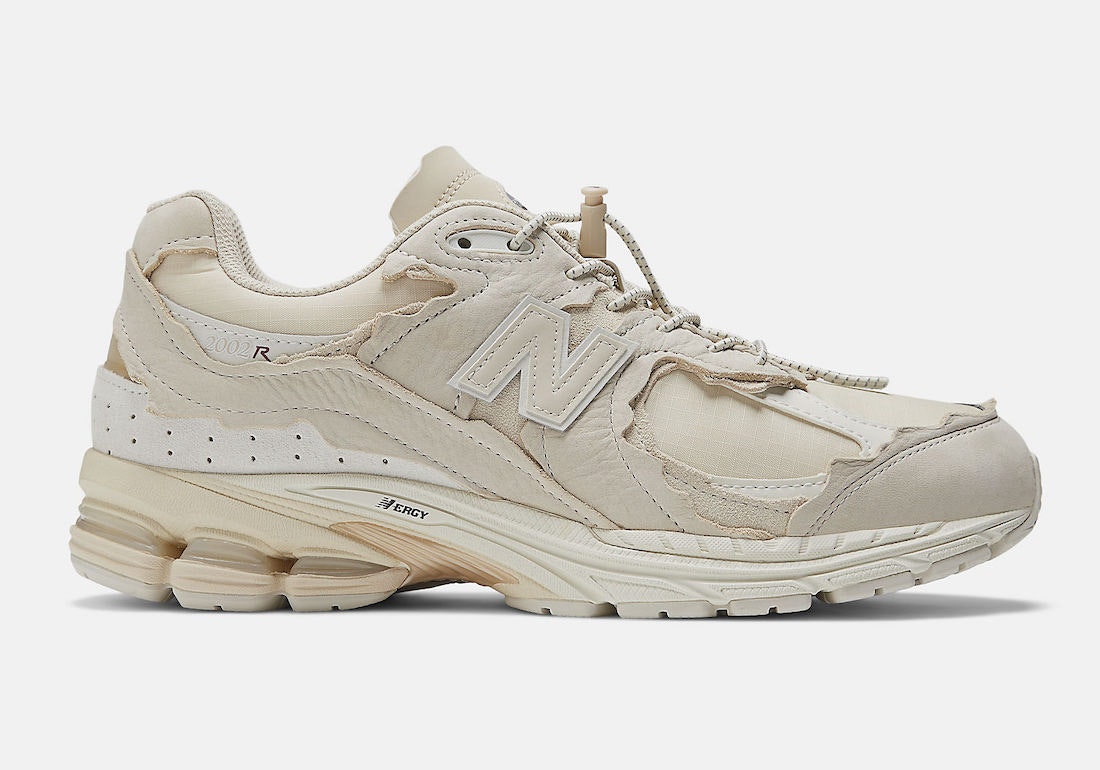 New Balance 2002R "Protection Pack" (Sandstone)