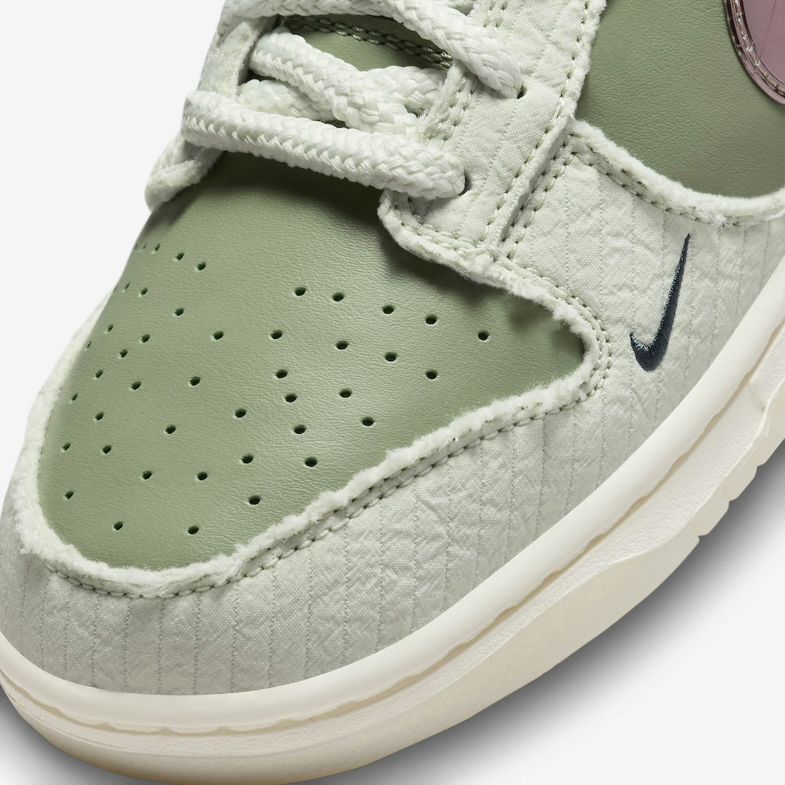 Kyler Murray x Nike Dunk Low "Be 1 of One"